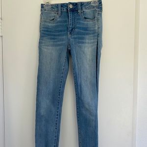 Lightly Distressed American Eagle Blue Jeans